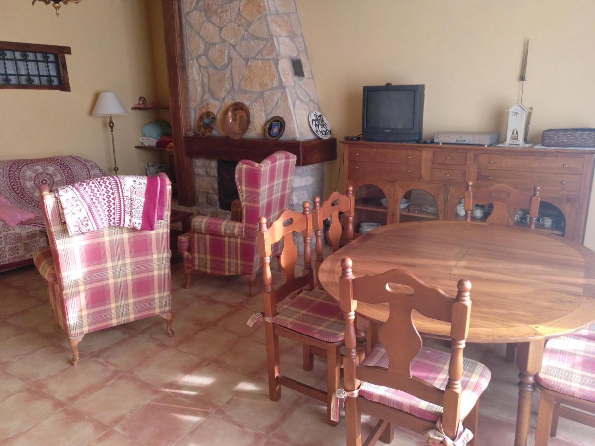 Casa Rural Amador Villarroya de los Pinares Eksteriør billede